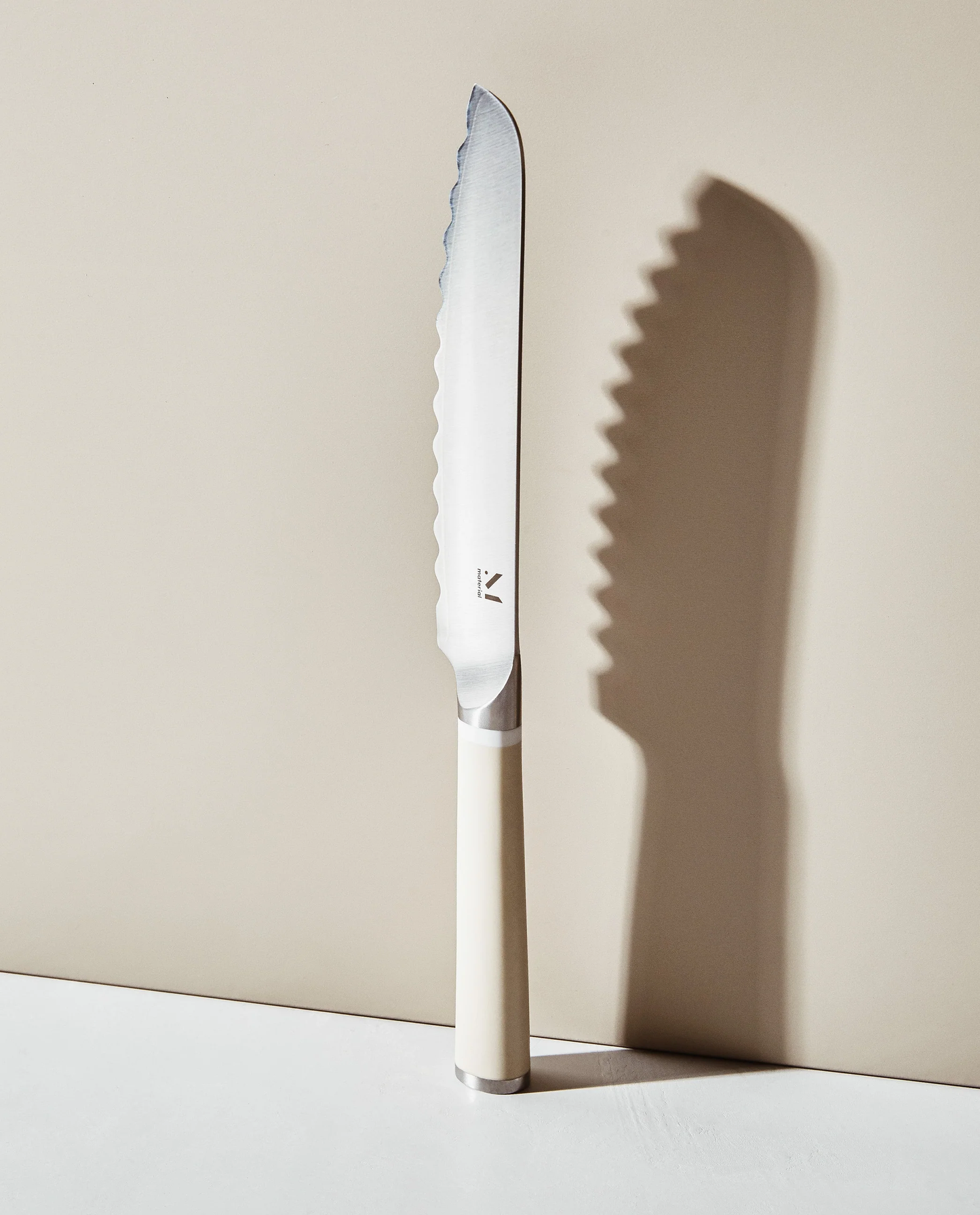 The Serrated 6" Knife