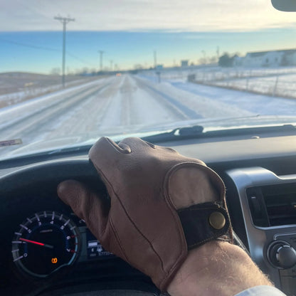 Dipped Leather Deer Glove: Signature Driver: Brown/Black