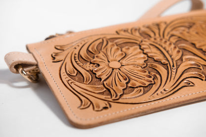 Hannah Wristlet - Sheridan Collection