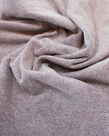 Grand Flannel, Maroon