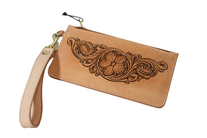 Hannah Wristlet - Sheridan Collection