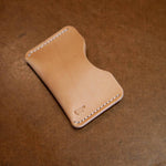 Load image into Gallery viewer, herman oak veg tanned card holder wallet detail
