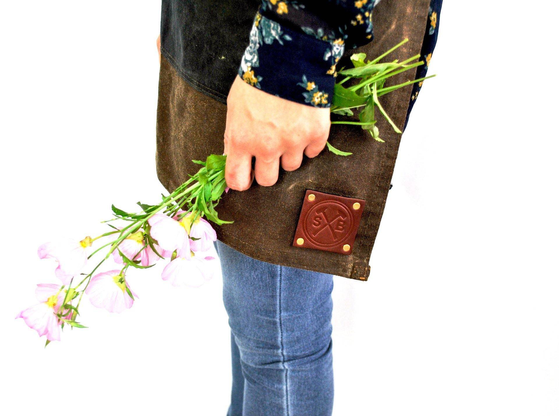 The MacBeth Women's Waxed Canvas Apron -  - 2